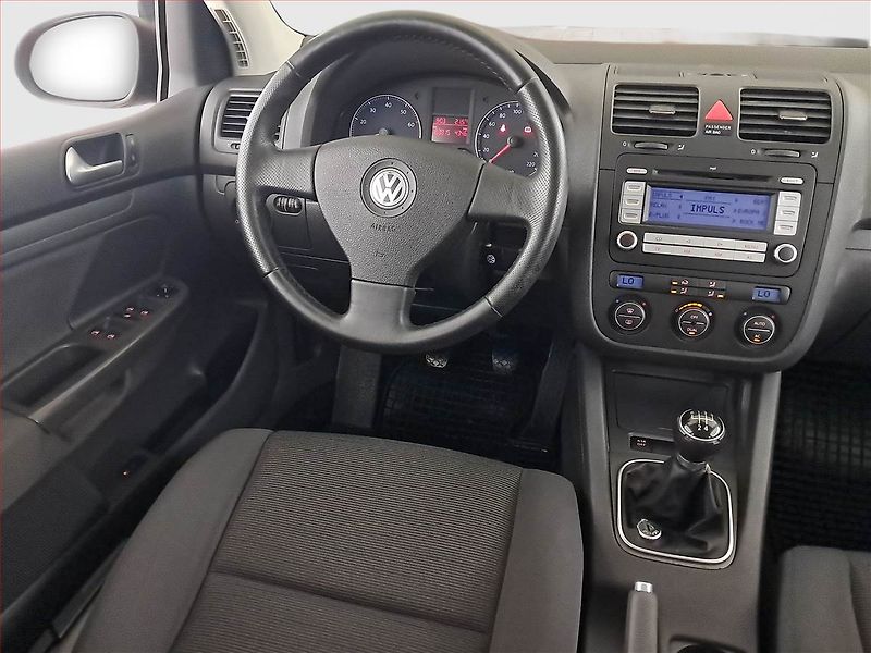 Volkswagen Golf (2007) 1.4 16V, po STK, jezdí výborně - fotka 7 z 17