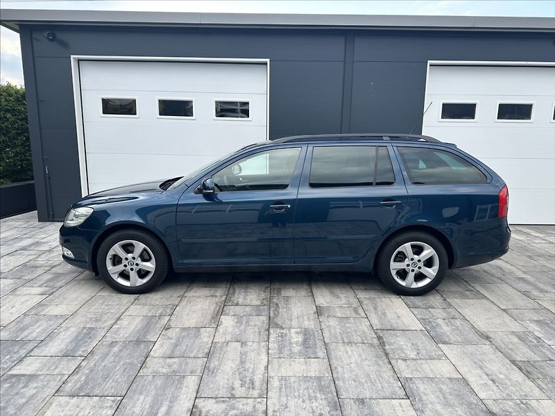 Škoda Octavia 1,8 TSI 152PS  II FL Family - fotka 9 z 44