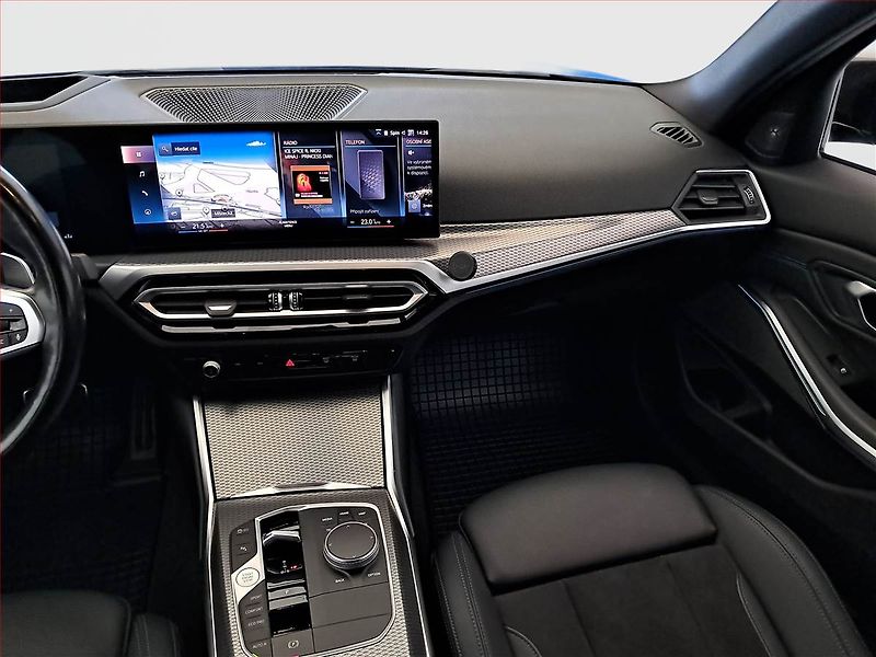 BMW Řada 3 (2023) 320 d xDrive - fotka 8 z 22