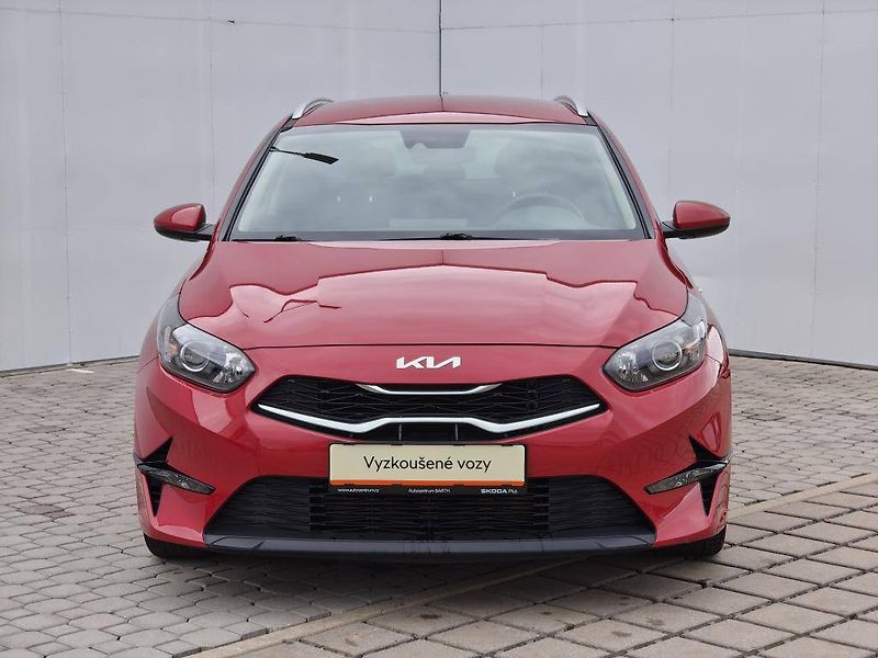 Kia Ceed SPIN 1,5 T-GDi - fotka 4 z 21