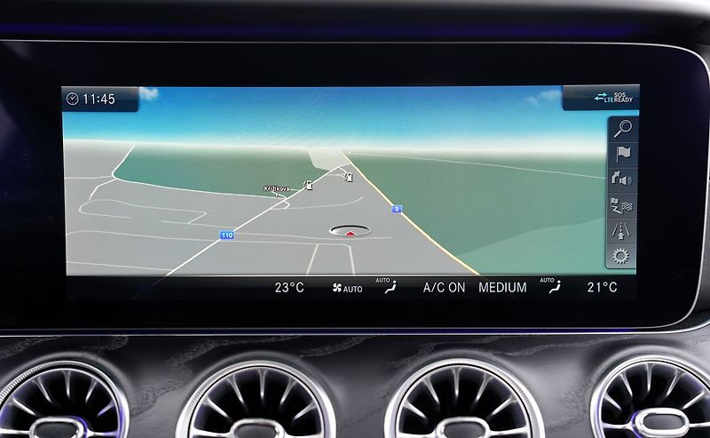 Mercedes-Benz Třídy E E 53 AMG 4Matic+/440PS - fotka 45 z 49