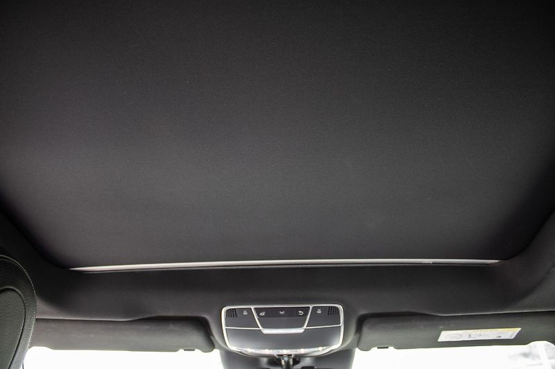 Mercedes-Benz Třídy S BLUETEC 4MATIC 2015 - fotka 32 z 37