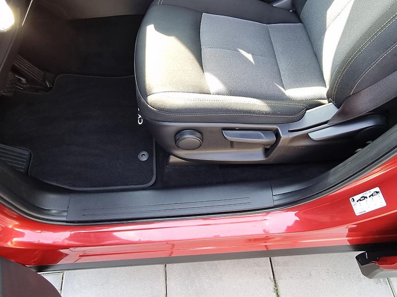 Mazda CX-60 (2022) 2.5 PHEV,EXCLUSIVE LINE,MATRIX - fotka 21 z 47