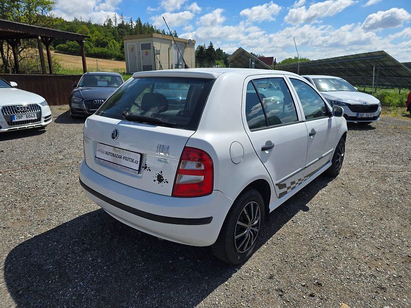 Škoda Fabia (2002) 1.4 i 55kw Elegance - fotka 7 z 22