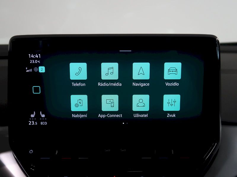 Volkswagen ID.4 (2023) COMFORT PRO PERFORMANCE 150KW - fotka 20 z 39