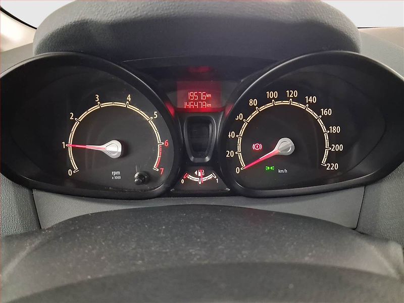 Ford Fiesta (2009) 1.25, nová STK, jezdí výborně - fotka 11 z 17