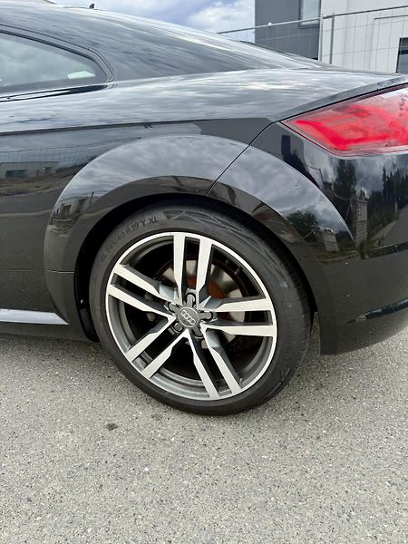 Audi TT (2015) - fotka 9 z 34