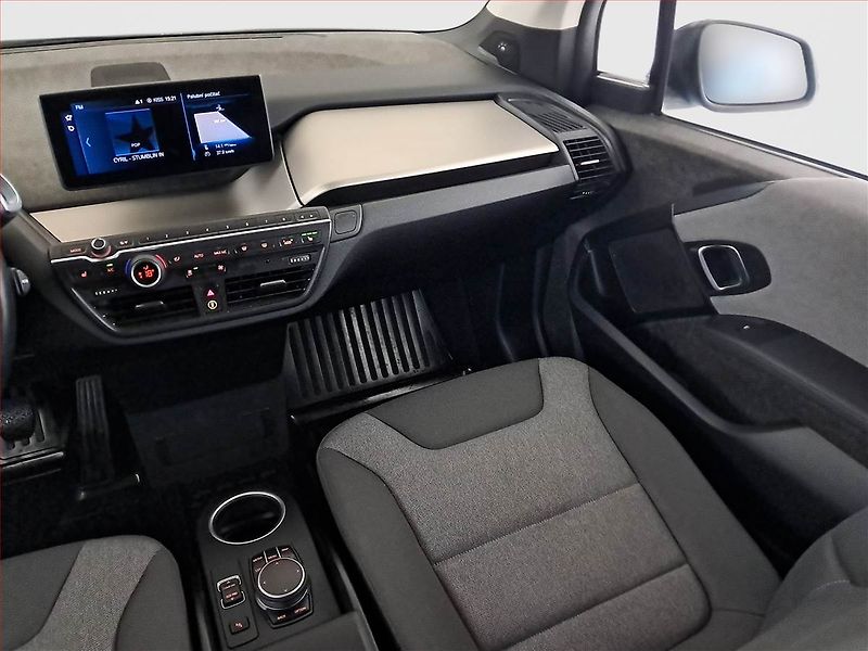 BMW i3 (2019) 94Ah BEV, SoH 89% - fotka 8 z 19