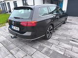 Volkswagen Passat R-LINE,MAX VÝBAVA,KRÁSNÝ,1.MAJ - náhled 8