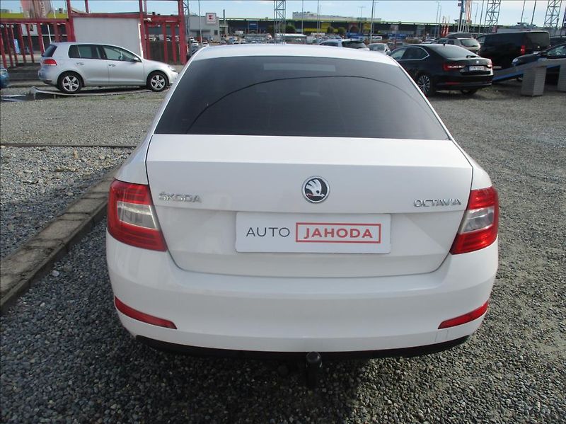 Škoda Octavia 1,6 TDI, DSG,tažné,serv.kniha, - fotka 6 z 44