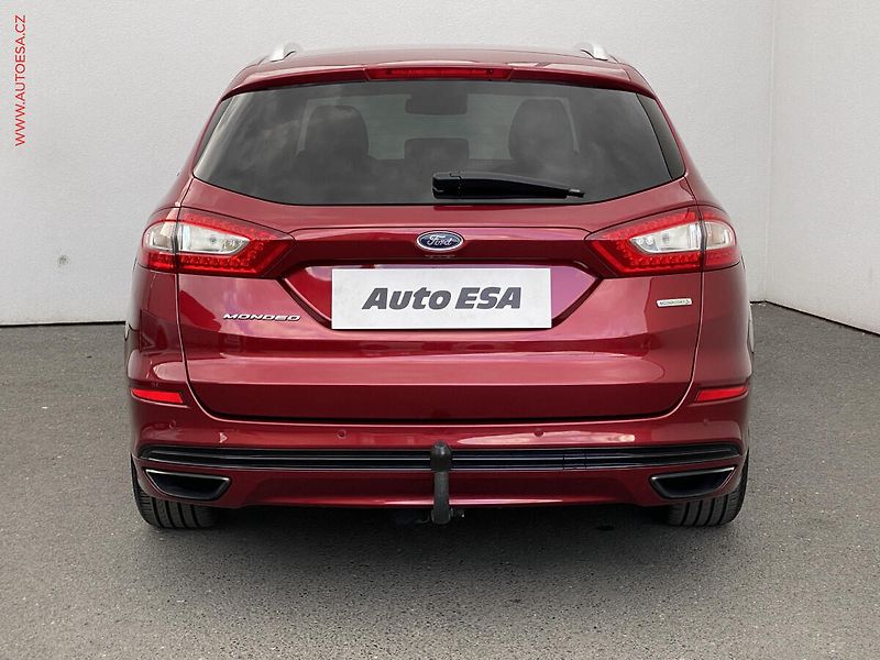 Ford Mondeo (2016) 2.0 EB, Titanium, AT, kůže - fotka 5 z 17