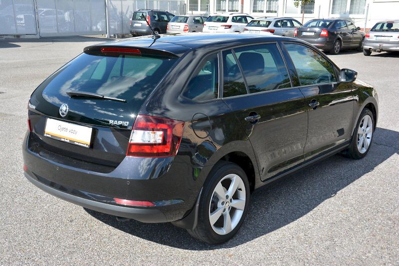 Škoda Rapid (2016) 1.2 TSI 81 KW Style PLUS - fotka 9 z 22