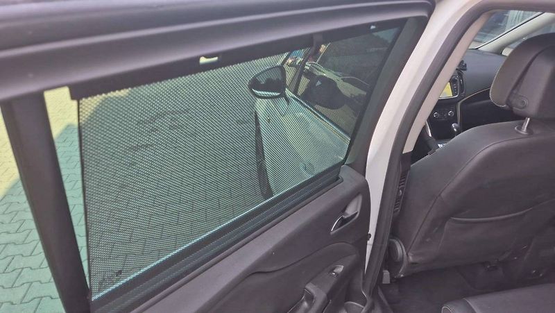 Opel Zafira INNOVATION 2.0 CDTI (125KW/170 - fotka 35 z 47