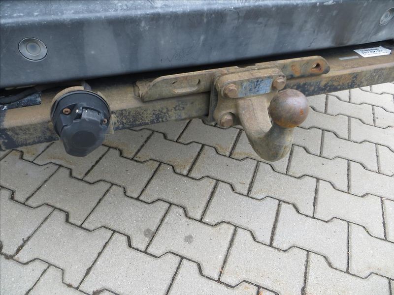 Volkswagen Crafter 2,0 TDI L3H3 5míst TZ Nez.top - fotka 7 z 23