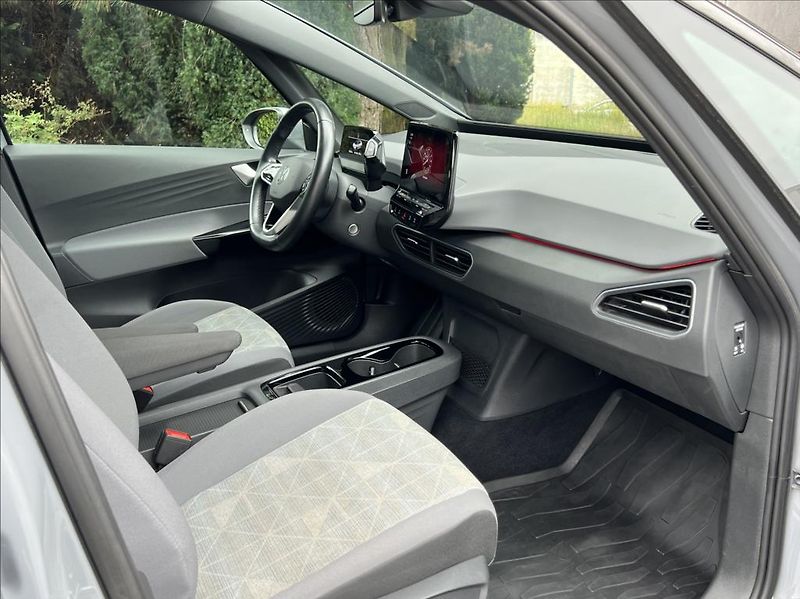 Volkswagen ID.3 Pro Performance TAŽNÉ / TČ - fotka 21 z 42