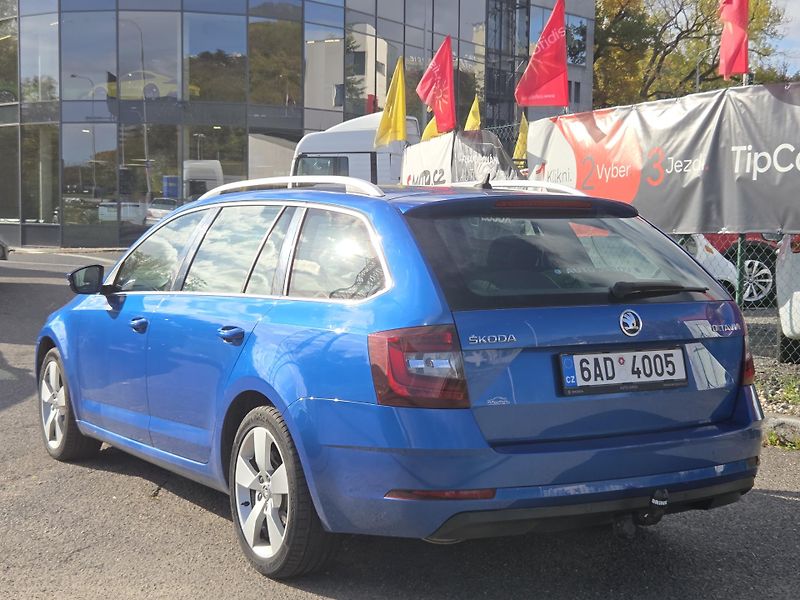 Škoda Octavia 2,0TDi kombi lze splátky VŠEM - fotka 6 z 11