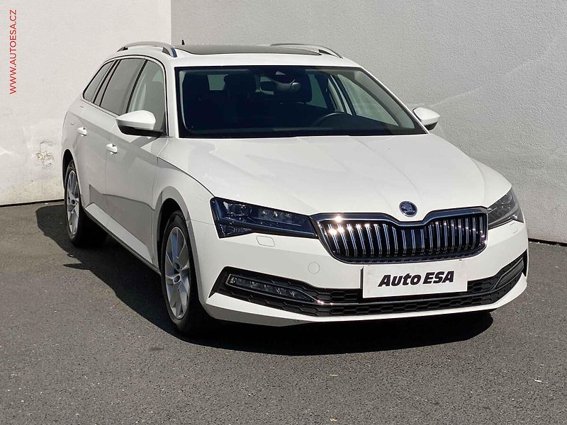 Škoda Superb (2019) 1.5 TSi, Style, LED, panor - fotografie inzerátu