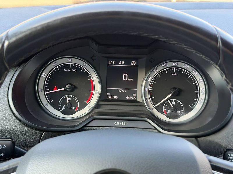 Škoda Octavia Style 1,4 TSI 110 kW 6° MP - fotka 22 z 30