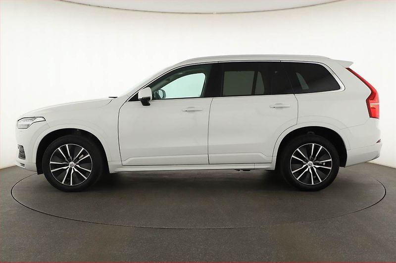 Volvo XC90 (2021) B5 AWD - fotka 3 z 21