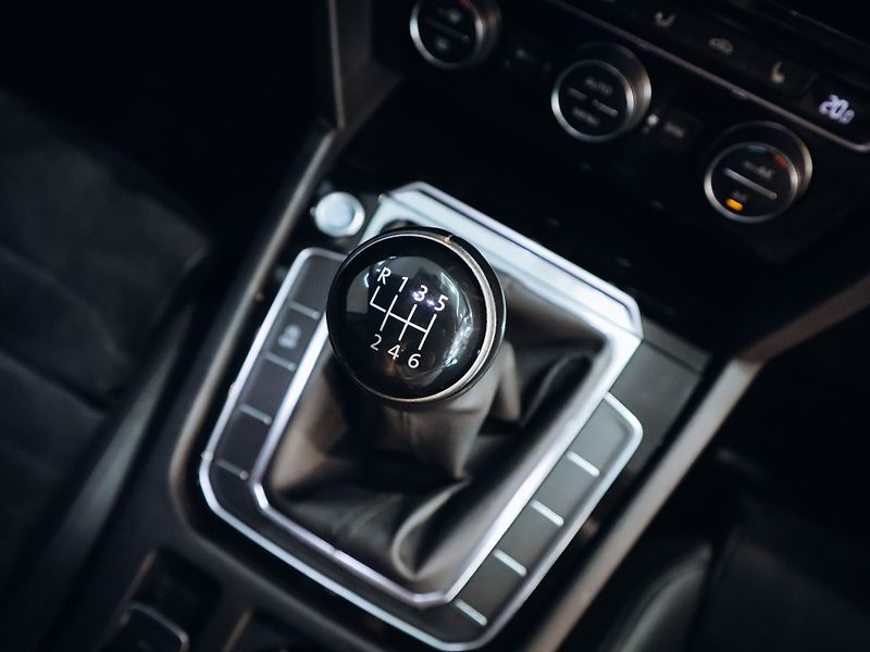 Volkswagen Passat Variant 1.5 TSI Highline Variant - fotka 13 z 28