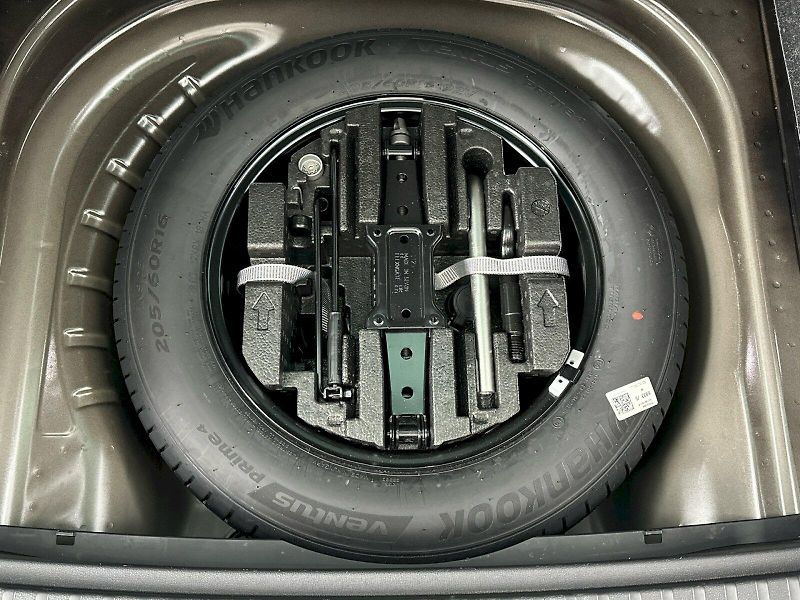 Škoda Octavia (2025) Combi DSG 2.0TSI 150kW 4x4 Spo - fotka 35 z 36