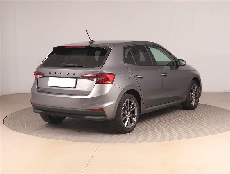 Škoda Fabia (2022) Ambition Plus 1.0 TSI, ČR - fotka 5 z 20