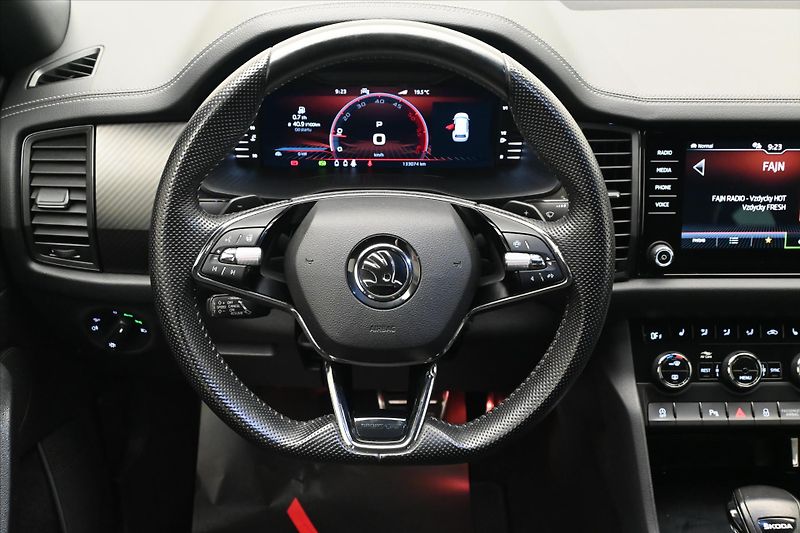 Škoda Kodiaq 2,0 TDI 110KW DSG Sportline Zá - fotka 18 z 31
