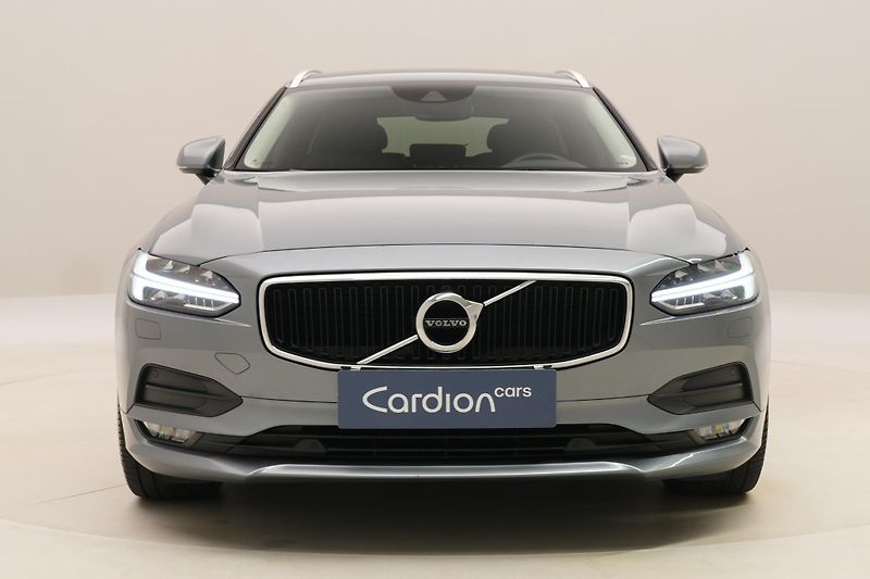 Volvo V90 D4 AWD MOMENTUM AUT  - fotka 15 z 48