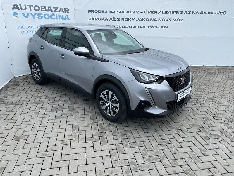 Peugeot 2008 (2021) 1.2PT 74kW! 1.maj! Navi! LED! - fotka 3 z 32
