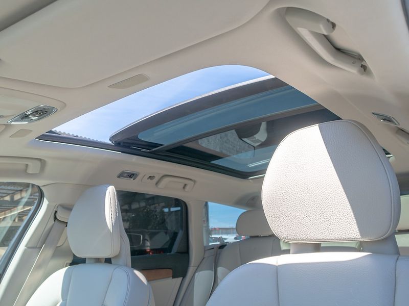 Volvo V90 (2018) 2.0D 110KW mat – INSCRIPTION - fotka 18 z 60