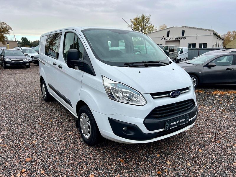 Ford Transit Custom (2016) 2.2d 5 míst SUPER STAV - fotka 4 z 19