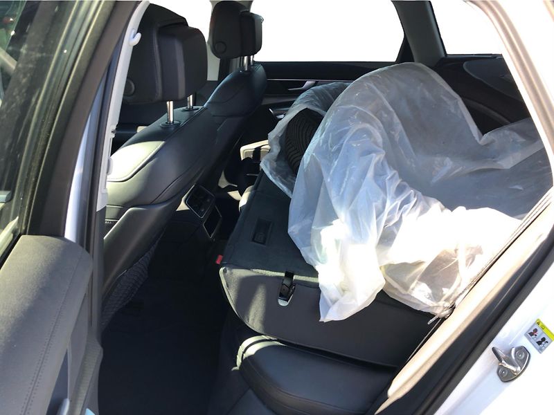 Audi A6 Avant 3,0 TDI Quattro - fotka 12 z 30