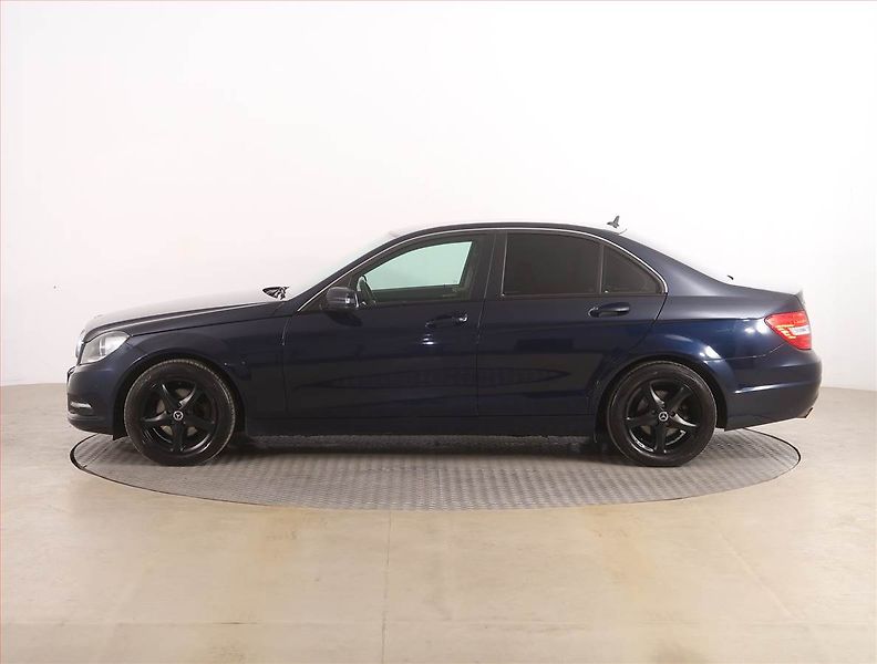 Mercedes-Benz Třídy C (2014) Avantgarde C 200 CDI, Automat - fotka 3 z 18