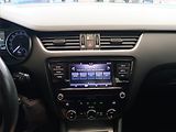 Škoda Octavia (2017) 1.6 TDI, Serv.kniha, Tempomat - náhled 12