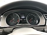 Volkswagen Passat Variant 2.0 TDi DSG 7st. 4Moti - náhled 18