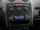 Volkswagen Caddy (2010) Maxi 1.9 TDI, 5Míst - náhled 8