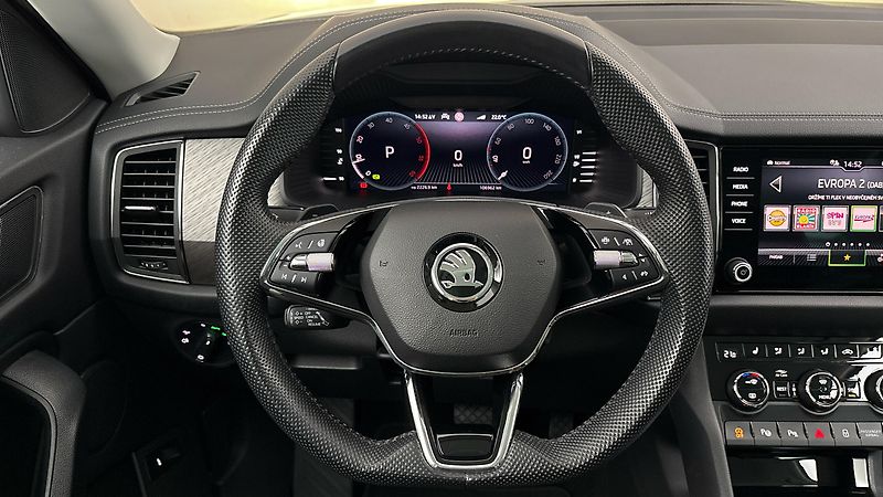 Škoda Kodiaq 2.0 TDI DSG 4x4 Style - fotka 9 z 31
