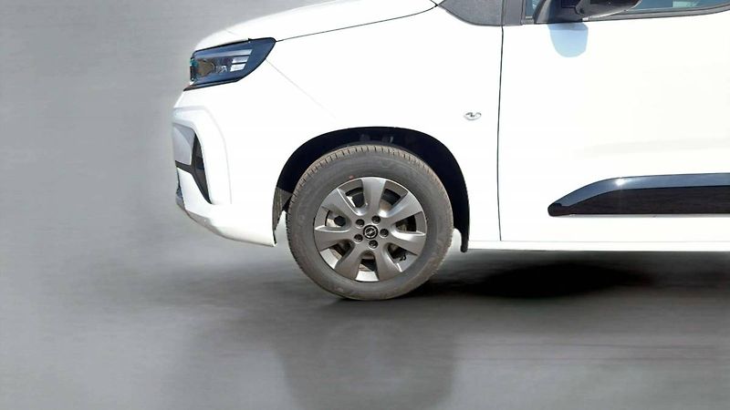 Opel Combo (2026) Elegance Plus L2H1 1.5 CDTI (9 - fotka 22 z 23