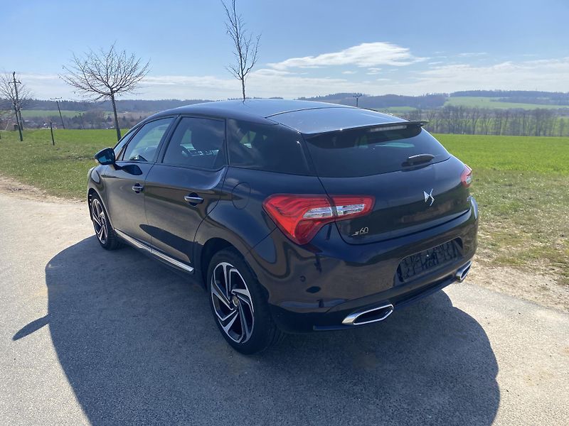 Citroën DS5 (2015) Edition 60Ds - fotka 7 z 29