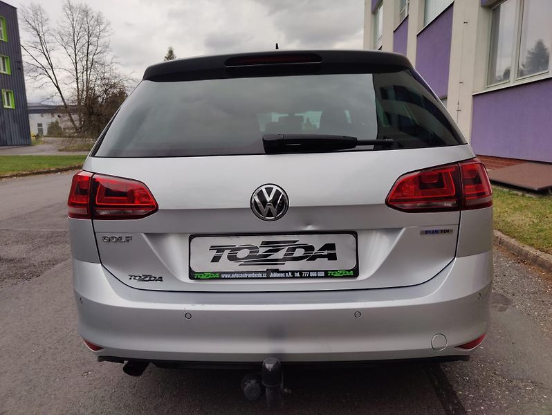 Volkswagen Golf 1,6 TDI Bluemotion /CEBIA - fotka 4 z 29
