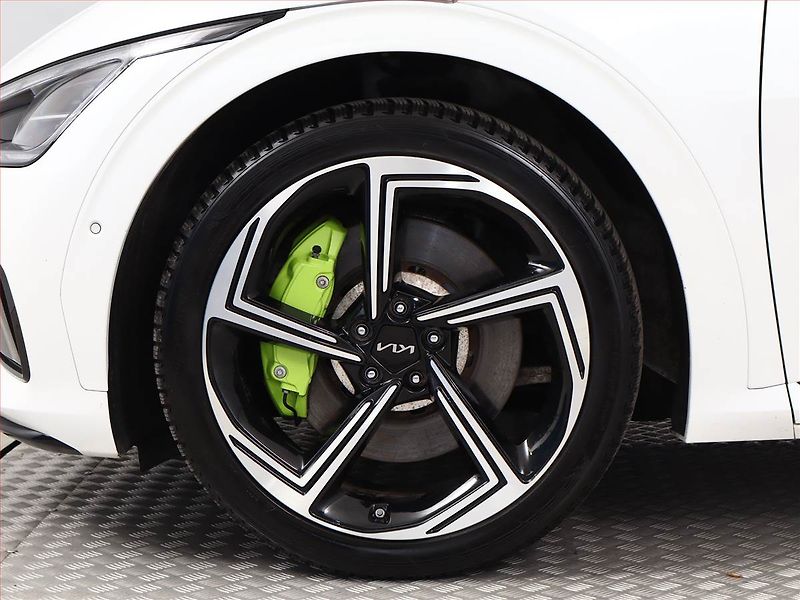 Kia EV6 (2023) GT AWD 77.4 kWh, SoH 97% - fotka 13 z 25