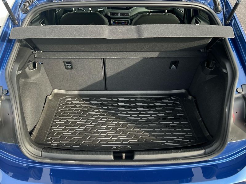 Volkswagen Polo 1,0 TSi 81kW 7DSG R-LINE - fotka 14 z 26