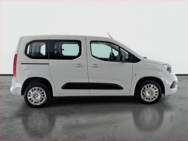 Opel Combo (2024) Edition 1.5 CDTI, 5Míst, ČR - fotka 6 z 25