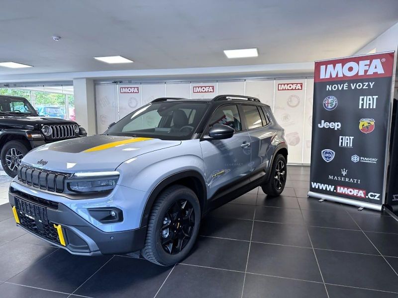 Jeep Avenger (2026) 1.2 T e-hybrid AT 145k 4xe The - fotka 3 z 19