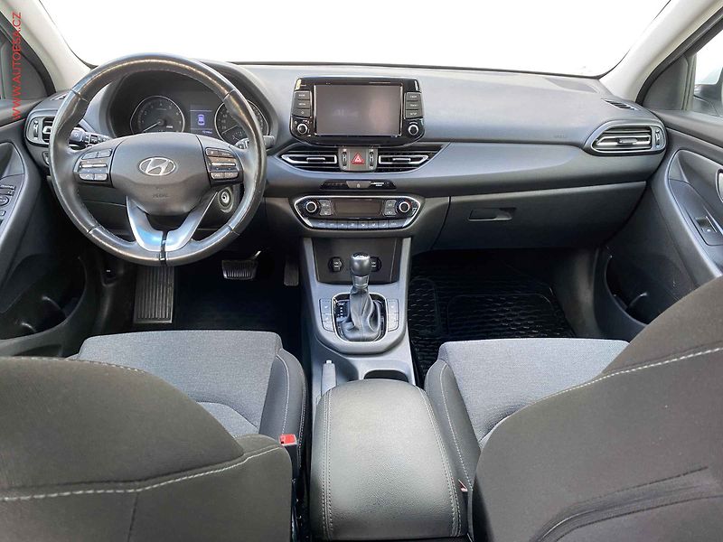 Hyundai i30 (2022) 1.5 T-GDi, 2.maj,ČR, Smart - fotka 8 z 21