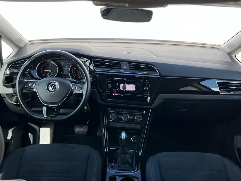 Volkswagen Touran 2,0 TDi 110kW 7DSG HIGHLINE  R - fotka 5 z 25