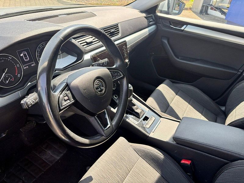 Škoda Superb (2019) III 2.0 TDI combi - fotka 10 z 13