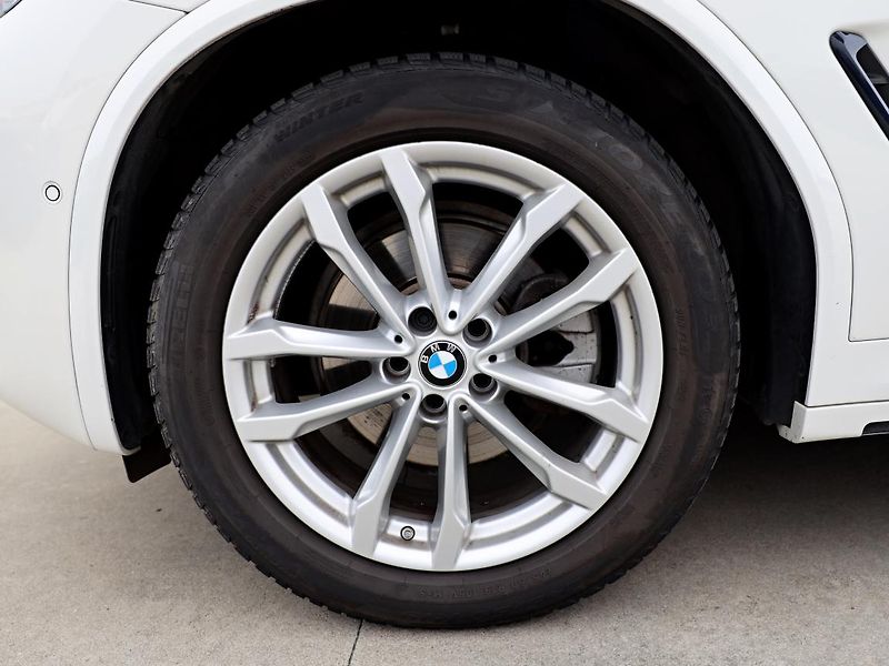 BMW X3 xDrive20d - fotka 4 z 13