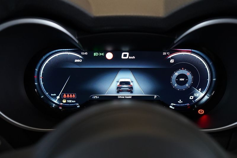 Alfa Romeo Stelvio 2.2 Diesel Q4 154kW (210k) - fotka 24 z 44