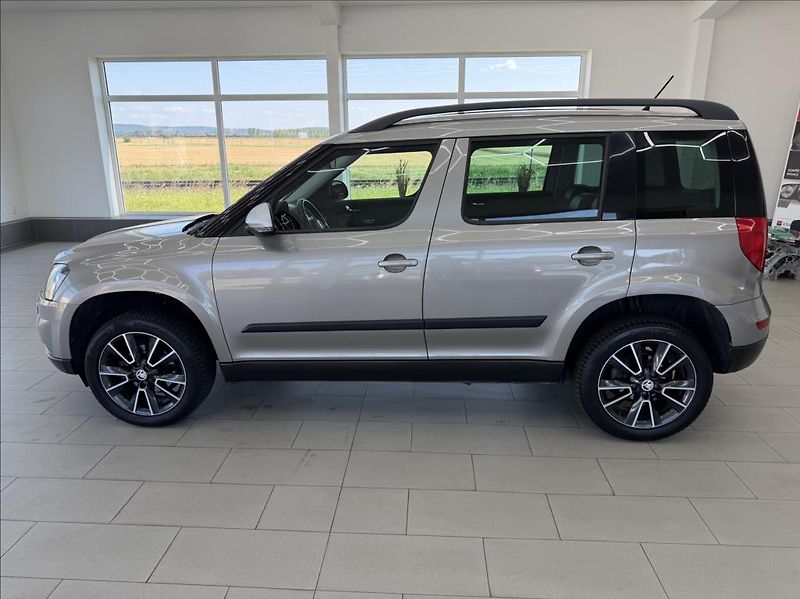Škoda Yeti 2,0 TDi Outdoor 4x4, xeno/LED - fotka 2 z 33